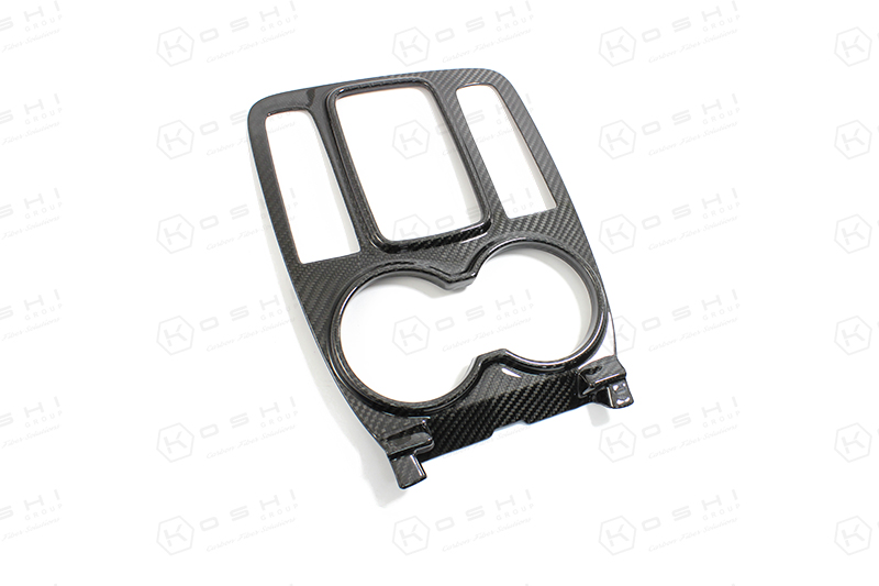 CF-Maserati-Granturismo-F1-Center-Console-Front-Plate-SKU-MSR-15-no1